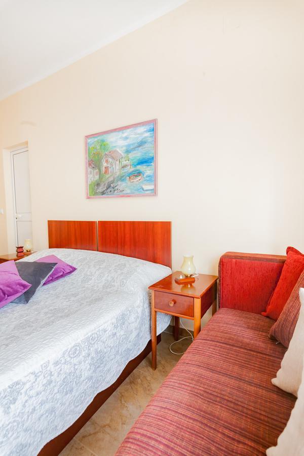 Vongola Apartment Utjeha Ngoại thất bức ảnh
