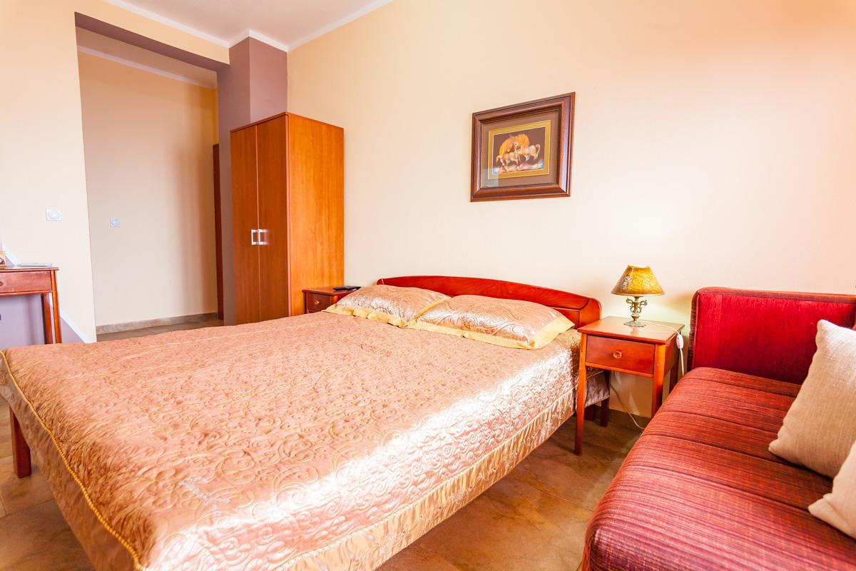 Vongola Apartment Utjeha Ngoại thất bức ảnh
